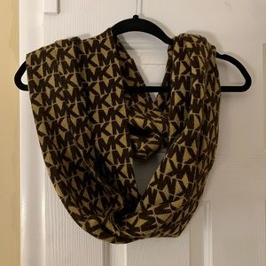 Michael Kors infinity cowl neck scarf